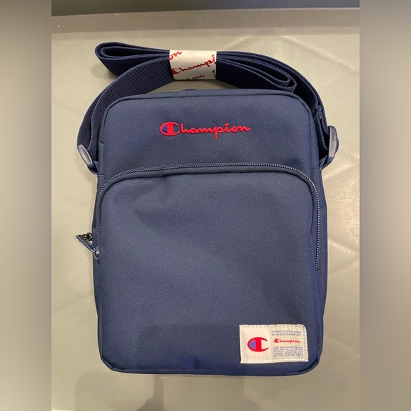 Champion Other - Champion Method Cross Body Navy NWT